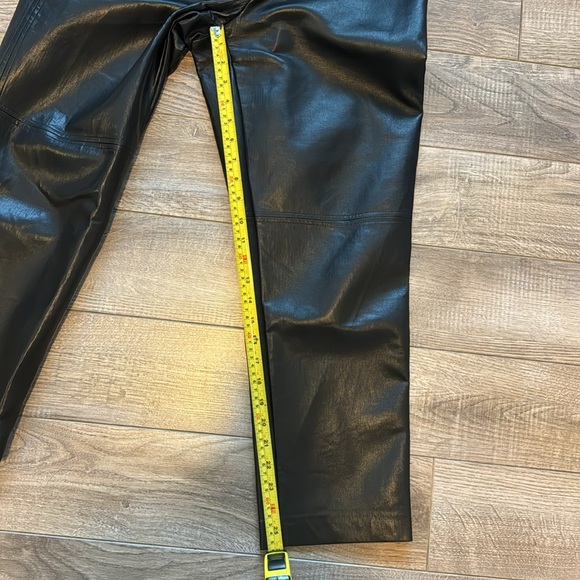 Wilfred black faux leather pants. Size 10 - Picture 6 of 8